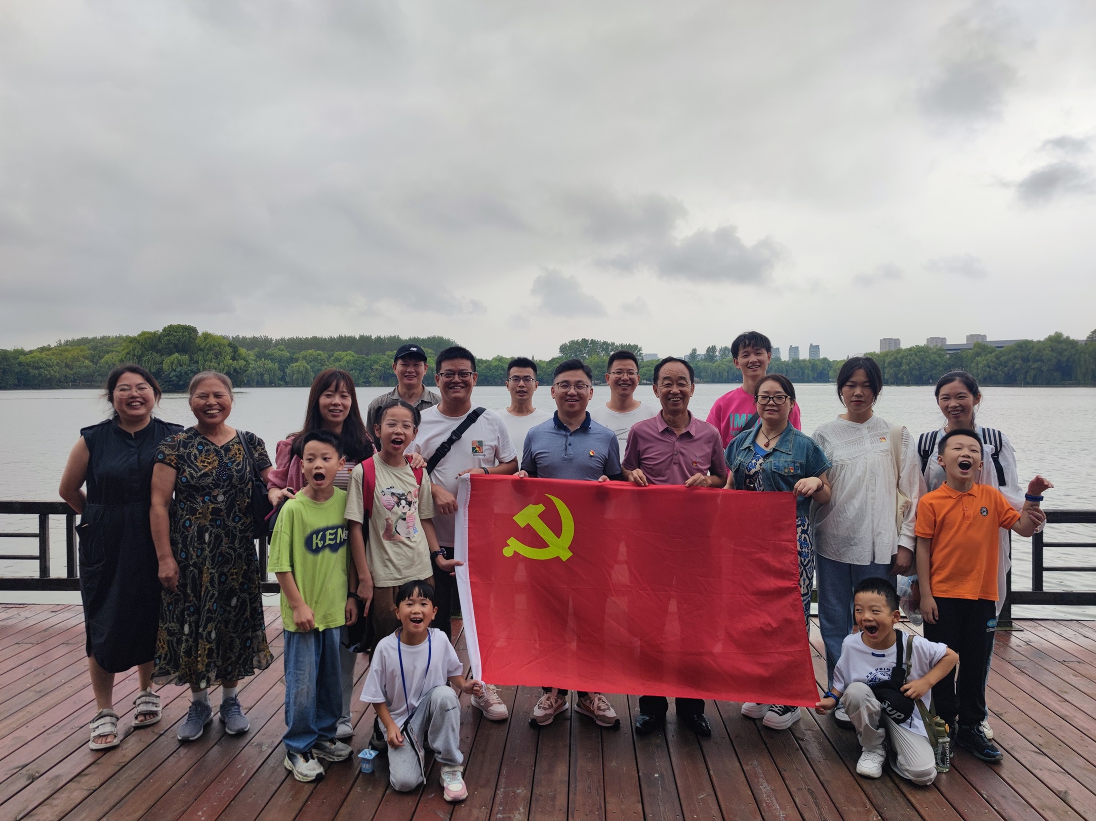 PG国际-创造和传播文娱领域的美好体验游戏平台